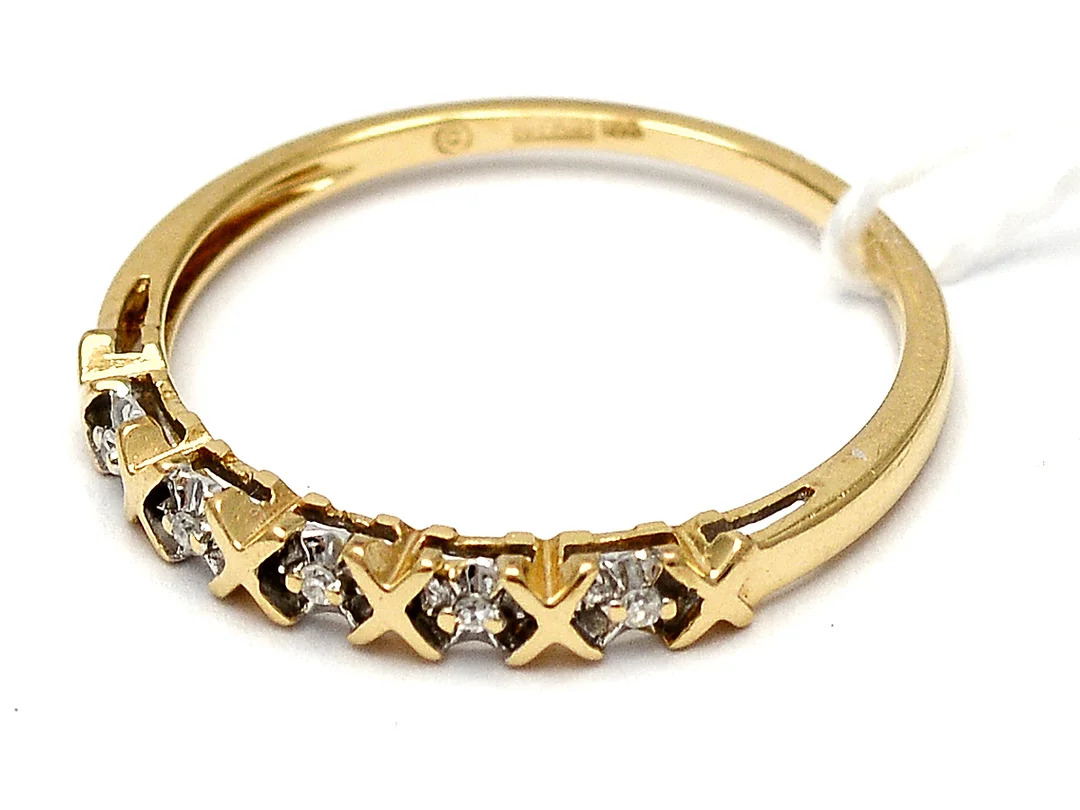 Ring 18K 1,5g Ø17¾ med åttkantslipade diamanter 5xca.0,005ct — Smycken/Ring — Kaplans