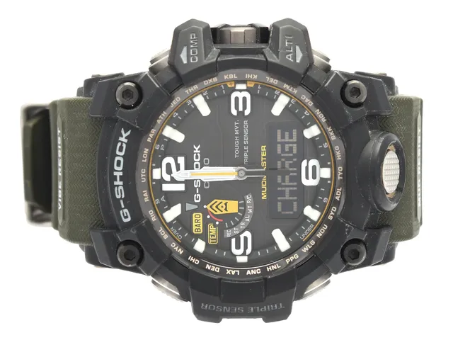 CASIO G-SHOCK 56mm ref: GWG-1000 boettnr: 2010173G, safirglas, solarquartz, digital/analog, lågt batteri