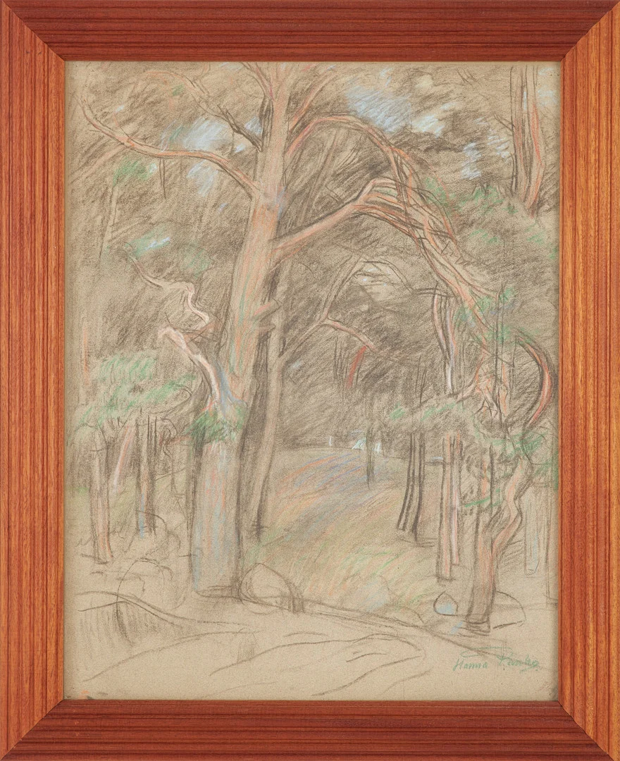 HANNA PAULI. Skogsdunge, pastell krita kol på papper, signerad. — Paintings — Stockholms Auktionsverk Sickla