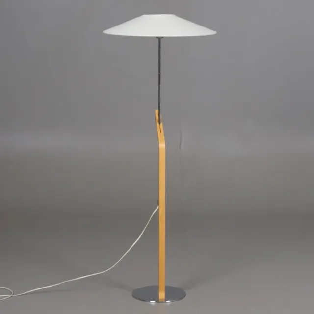 LARS BESSFELT. GOLVLAMPA, " Hockey", Ateljé Lyktan.