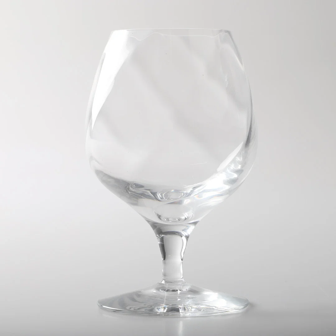 BERTIL VALLIEN. Konjakskupor, 11 stycken, "Chateau", Kosta Boda. — Tableware — Helsingborgs Auktionskammare
