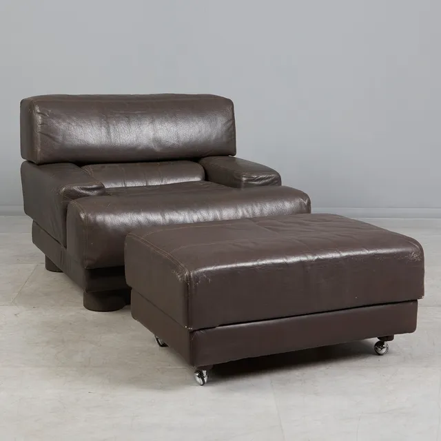 PERCIVAL LAFER. für Lafer S.A., Lounge Chair mit Ottomane, Holz, Leder, 1970er Jahre, Brasilien (2).