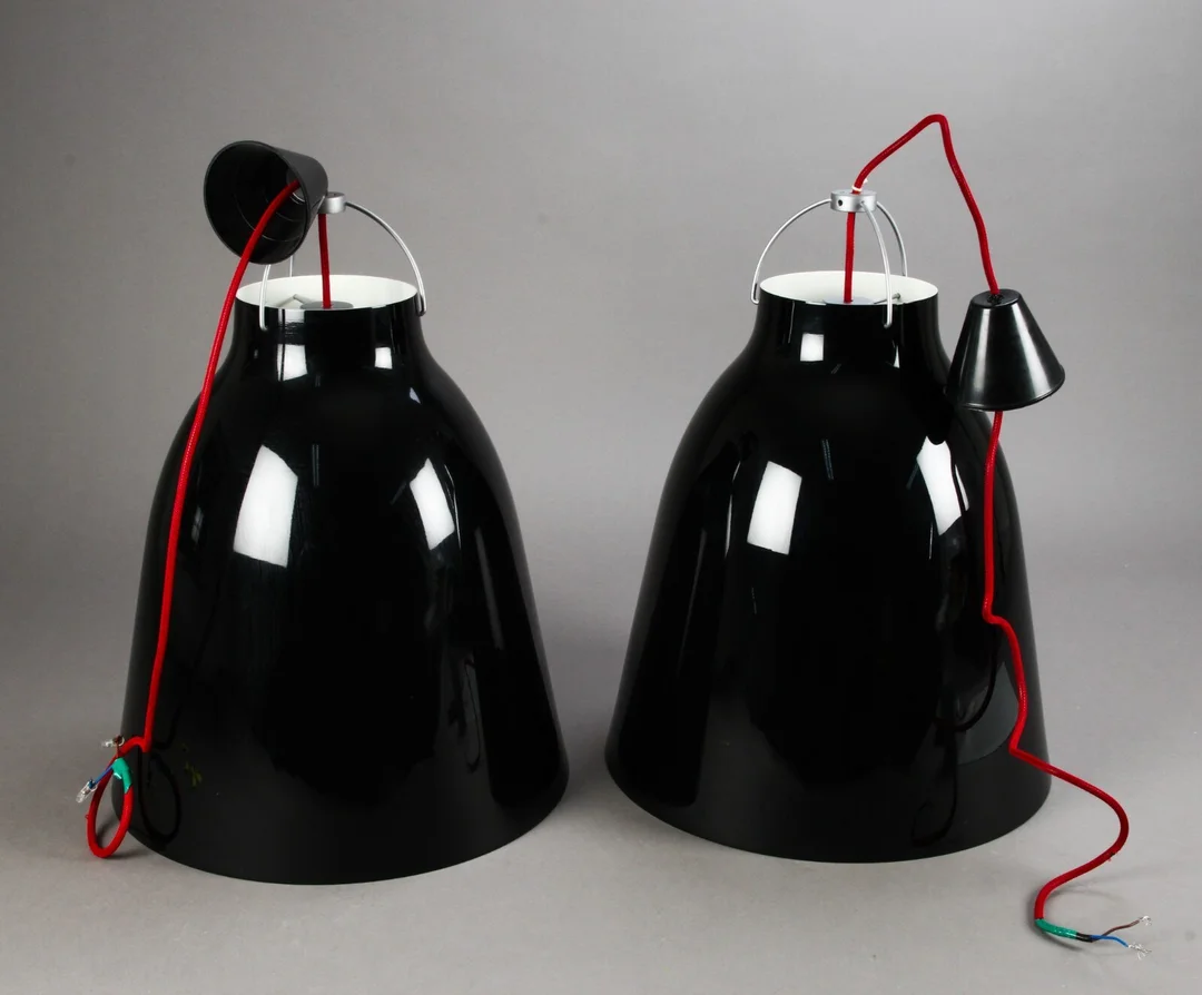 Cecilie Manz for Lightyears. Pair of pendants model Caravaggio P3, black (2) — Lamps and lighting/Pendant lights — Lauritz