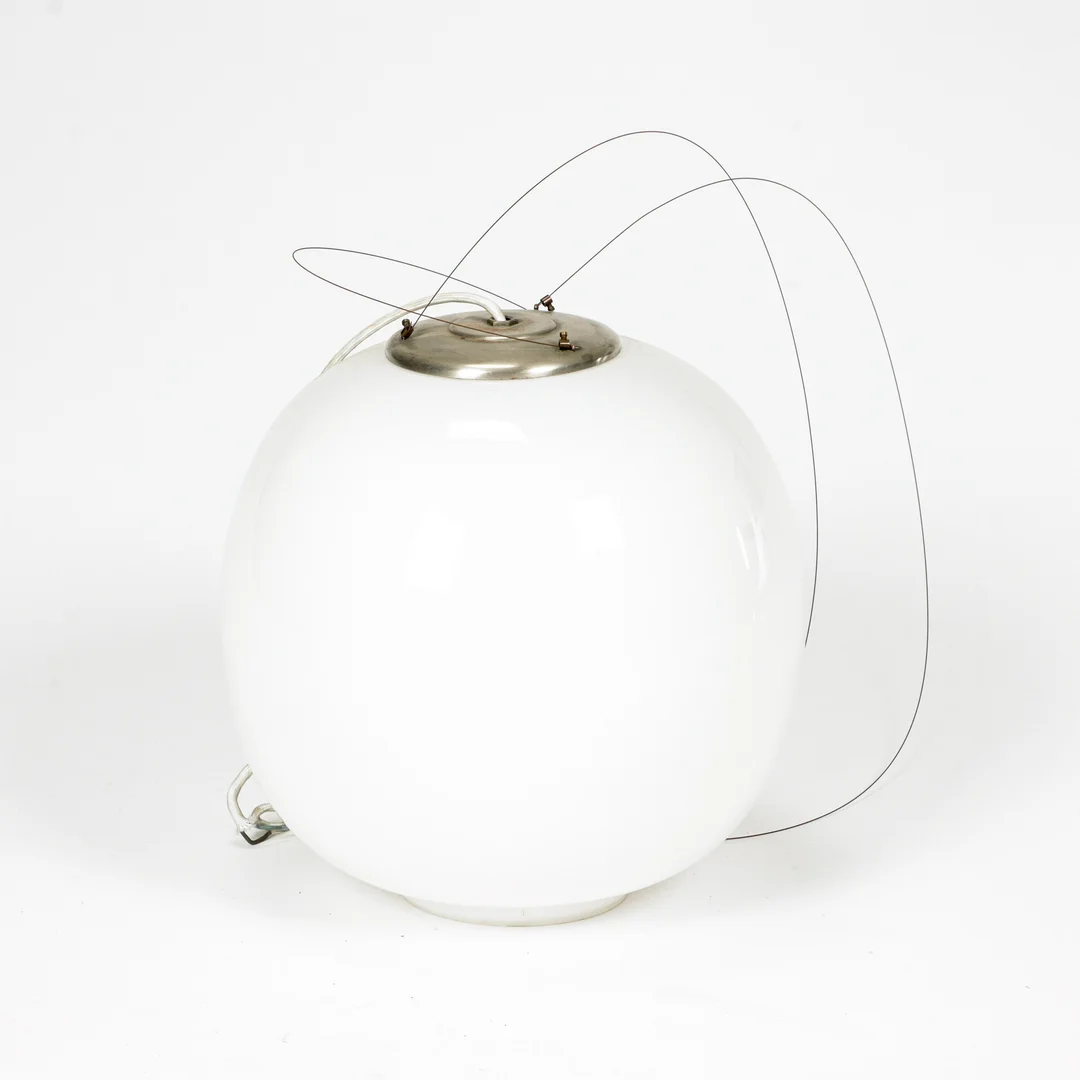 Vilhelm Lauritzen for Louis Poulsen. Radio house pendant made of white opal glass — Lamps and lighting/Pendant lights — Lauritz