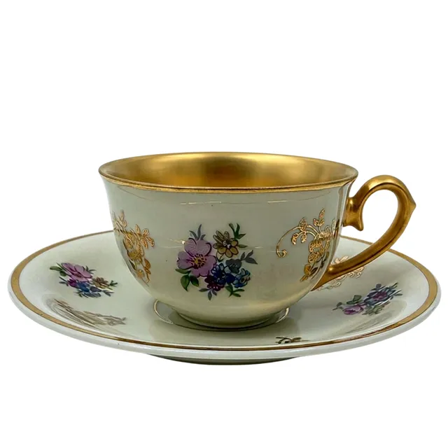 WEIMAR PORZELLAN. SAMMELTASSE MIT UNTERTASSE - 1950ER JAHRE.
