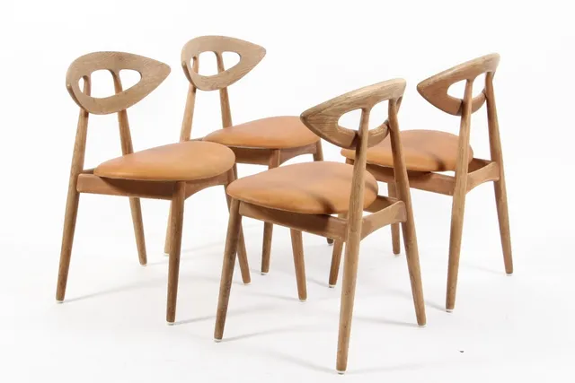 Ejvind A. Johansson. 'Eye Chair', oak dining chairs (4)