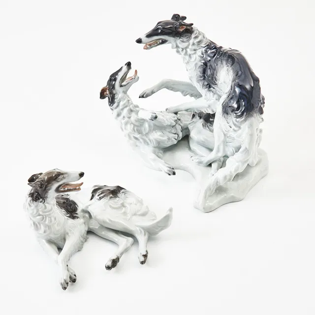 FRITZ HEIDENREICH. Figuriner 2 stycken, Borzoi, Rosenthal, porslin. Sifnerade i godset.
