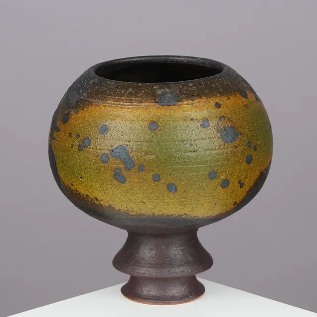 LIISA HALLAMAA. Stoneware vase glazed in dark and yellow-green shades, Arabia, Finland, 1950s/60s.