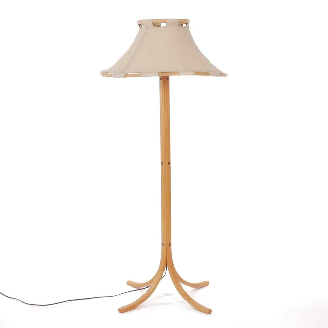 ANNA EHRNER. Golvlampa, "Anna", trä och textil, Ateljé Lyktan, 1970-tal.