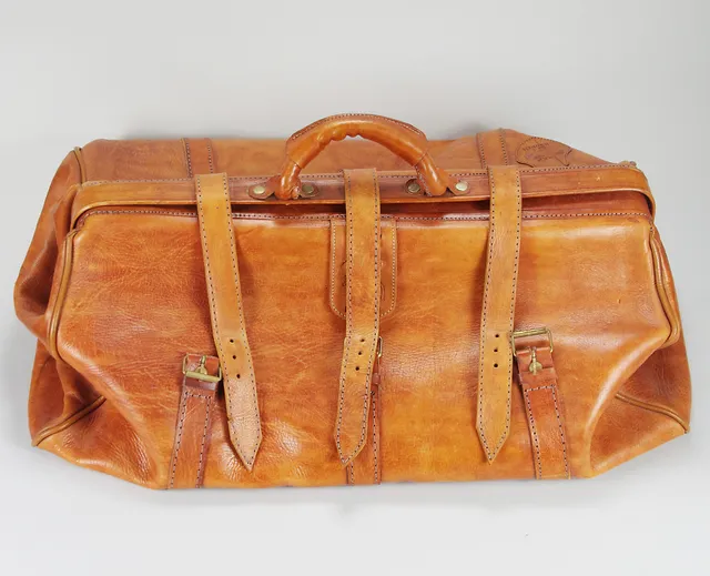 WEEKENDBAG, skinn.