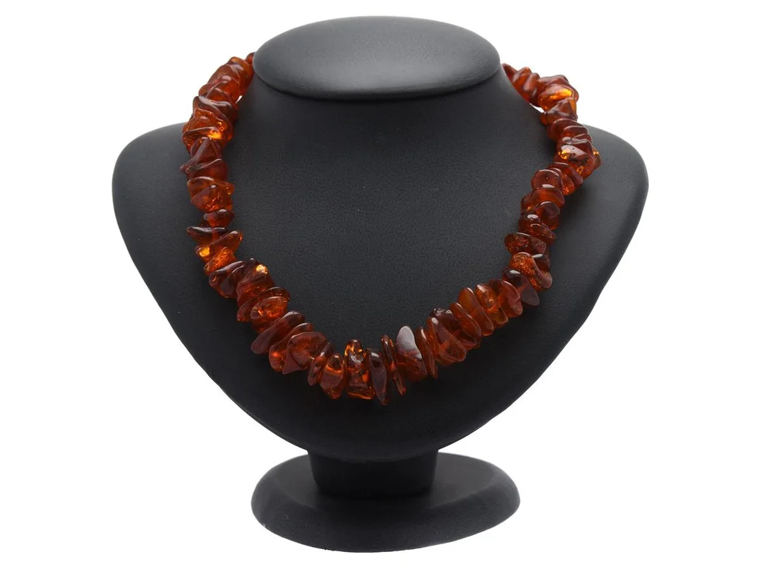 COLLIER, bärnsten, längd ca 70 cm, vikt 59,0 g. — Smycken/Collier — Kaplans