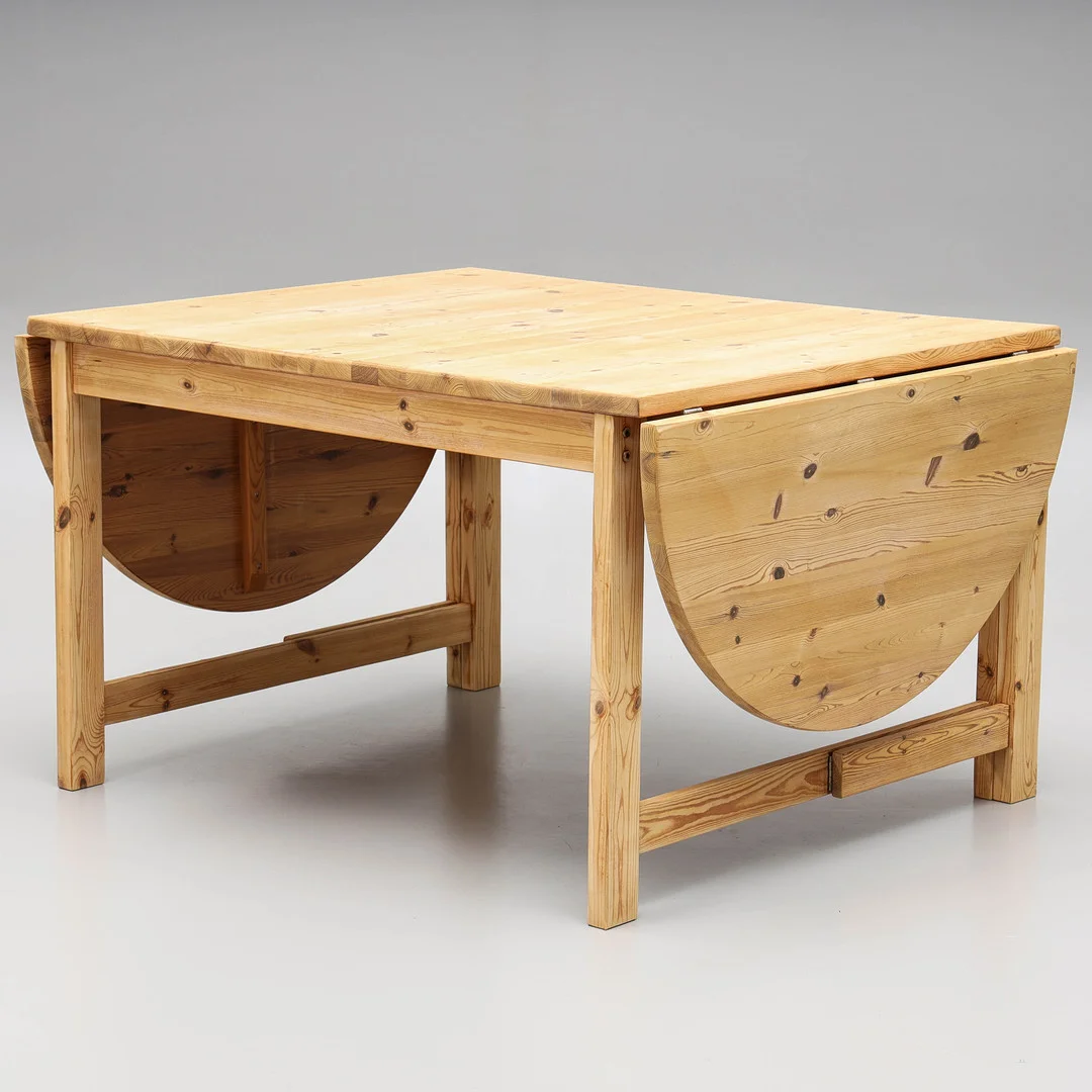 KARIN MOBRING. Matbord, "Sörgården", IKEA. — Tables — Auktionsmagasinet Vänersborg