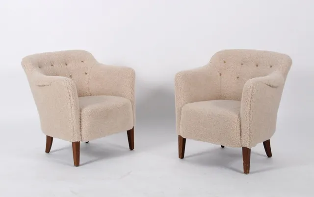Jacob Kjær. Upholstered lounge chairs, 1940s (2)