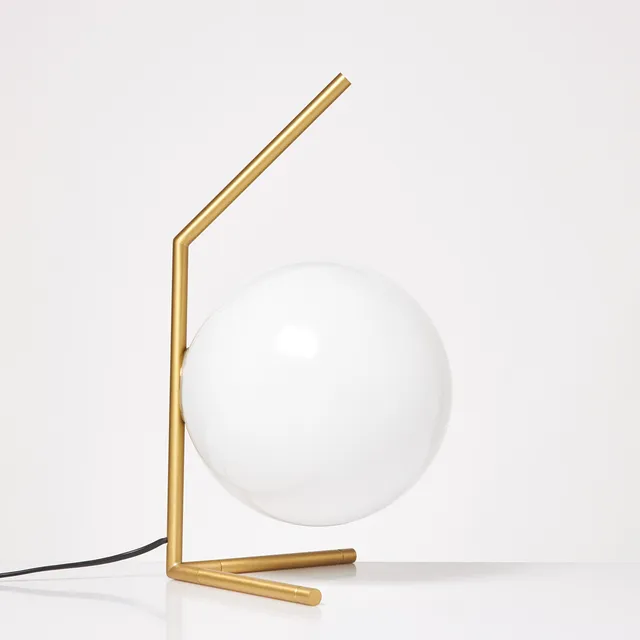 MICHAEL ANASTASSIADES. Bordslampa, "IC Lights Table 1 Low", för Flos, kupa i opalglas, samtida.