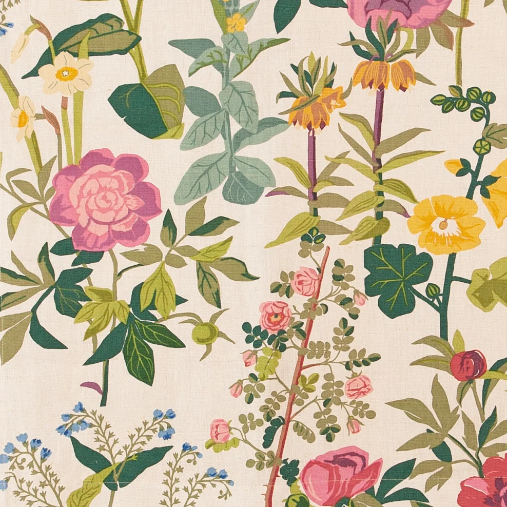 GOCKEN JOBS. Handtryck, "Sommar", gardinlängder och stuvbit, halvlinne. — Textiles — Laholms Auktionskammare