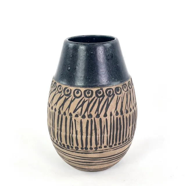 LISA LARSON. VAS, stengods, "Granada", Gustavsberg, monogramsignerad, 1960/70-tal.