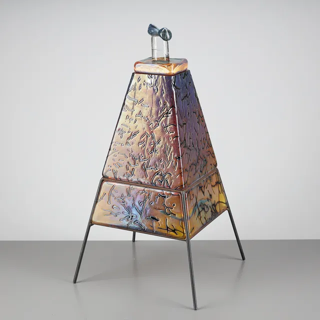 MARKKU SALO. KONSTGLAS. Signerad Markku Salo Nuutajärvi Notsjö 1989.