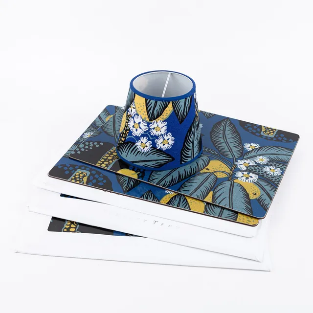 JOSEF FRANK. Underlägg samt skärm, "Notturno, Svensk Tenn, formgivet 1940-tal.