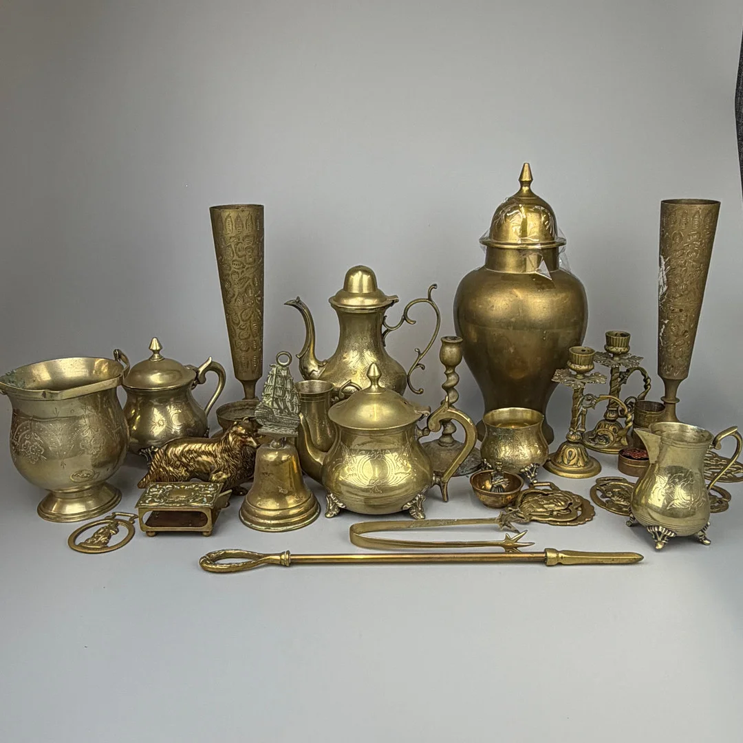 MIXED BRASSWARE. — Pewter, Brass & Copper — Chalkwell Auctions