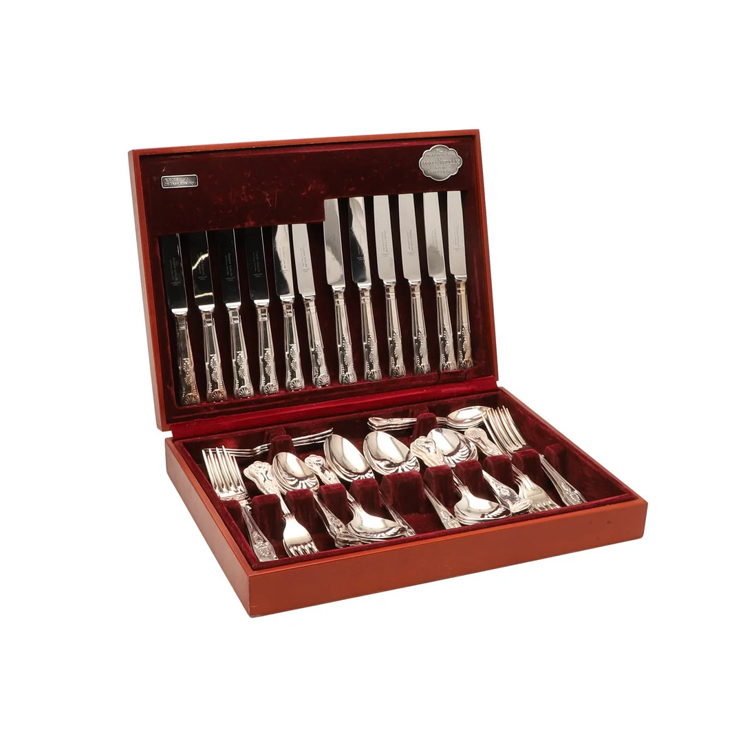 A CANTEEN OF SILVER PLATED CUTLERY. — Silver — Lawrences Auctioneers