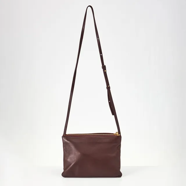 CELINE, "Trio crossbody bag", vinrött kalvskinn, PARIS.