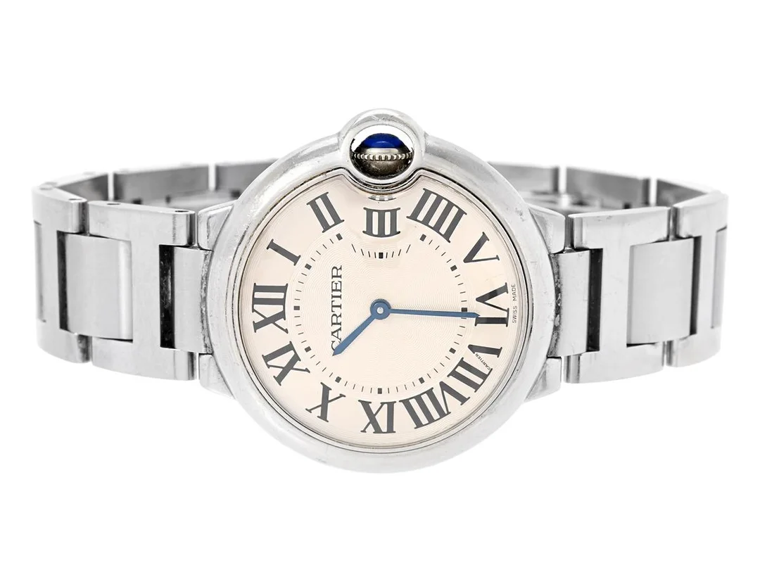 CARTIER, Ballon bleu de Cartier, Cal 690, Ref nr. W69011Z4, Boett nr. 521888QX / 3005, midsize, 36,6 mm, stål, quartz, safirglas (repor), integrerad originallänk, viklås, Ref nr. CEQH, ca 2010. — Klockor/Cartier — Kaplans