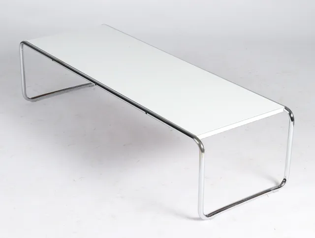 Marcel Breuer for Knoll. Coffee table model Laccio