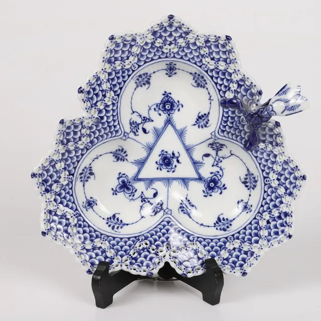 SKÅLFAT, bladformat, "Musselmalet", Royal Copenhagen.