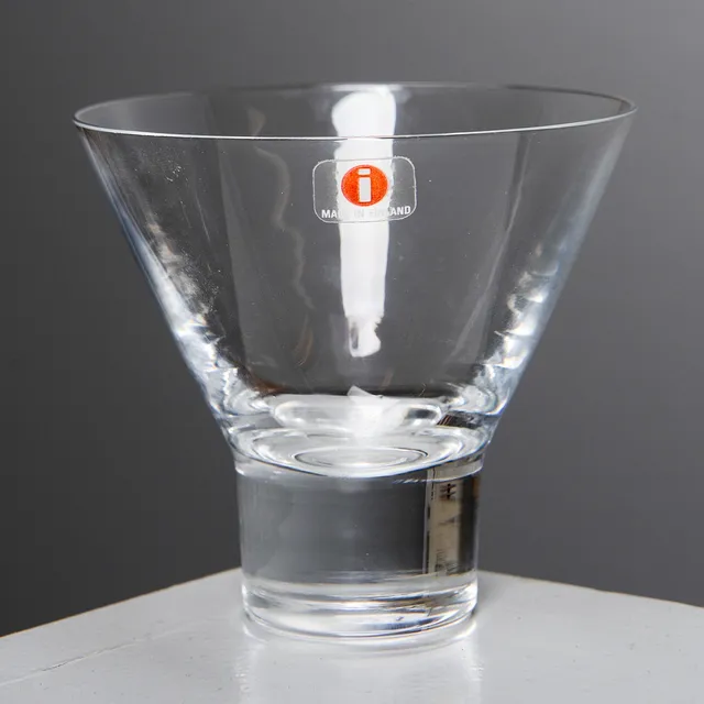 GÖRAN HONGELL. "Aarne", Cocktailglas, 14 st, Iittala, formgiven 1948.