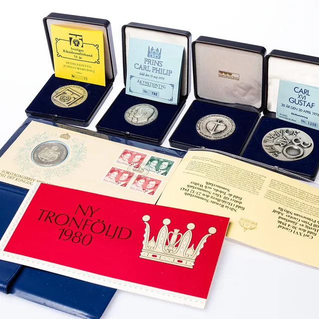 MEDALJER, 5st bl.a Kungliga Bröllopet 19 Juni 1976.