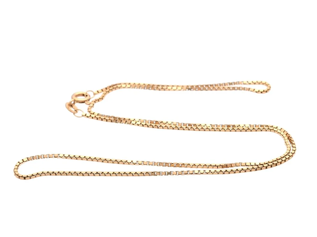 HALSKEDJA, 18K guld, venezialänk, längd 41,5 cm, vikt 3,8 g. — Smycken/Halskedja — Kaplans