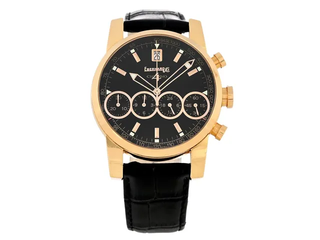 EBERHARD & CO, Chrono 4, "Base 1000", Cal ETA 2894-2, Ref nr. 30058, Boett nr. 0614, kronograf (nollställer ej), herrur, 40 mm, 18K rosa guld, automatisk, safirglas (repor/nagg), datum, läderband, originalspänne i 18K rosa guld, ca 2005.