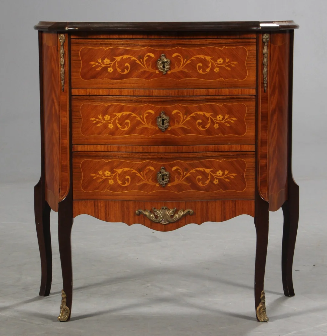 Lille kommode, rosentræ — Furniture/Cabinets, chests of drawers — Lauritz