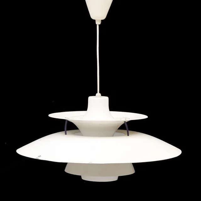 POUL HENNINGSEN. Taklampa, "PH5", 1900-taklets andra hälft.