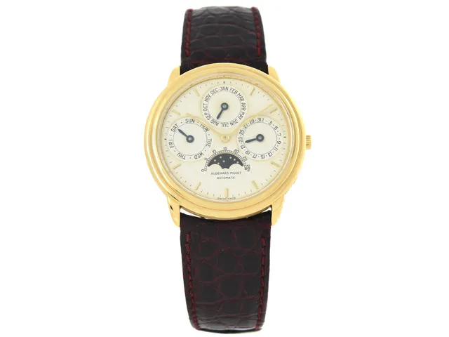AUDEMARS PIGUET, Quantieme Perpetual, Cal 2120/2, Serie nr. 331517, Ref nr. 25657BA.OO.0002XX.04, Boett nr. C82517-3736, herrur, 36 mm, 18K guld, automatisk, safirglas, dag, datum, månad, månfas, läderband, viklås i 18K guld, ca 1993.
