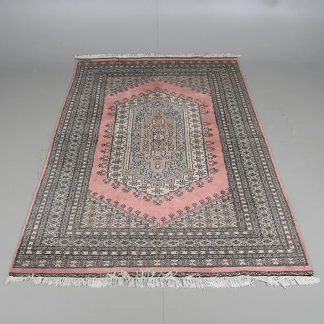 MATTA, orientalisk, 248 x 160 cm.