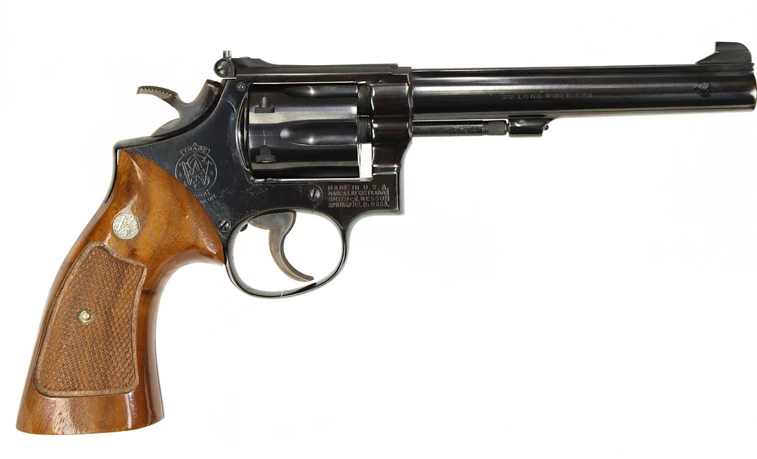 REVOLVER, fabrikat Smith & Wesson, modell 17-3, kaliber .22lr, tillv.nr K844554. — Revolvers — Walter Borg