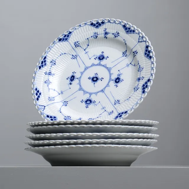MUSSELMALET, 6 mattallrikar, nr 1084, helblond, Royal Copenhagen, Danmark.