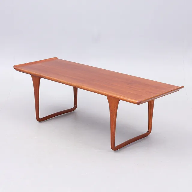 SVANTE SKOGH. Soffbord, nr 61, teak, Säffle Möbelfabrik, 1950-tal.