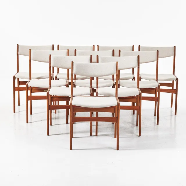 ERIK BUCH. TILLSKRIVEN. Danmark, stolar, 10 st, stomme i teak, stoppad sits med textilklädsel, 1960-tal.