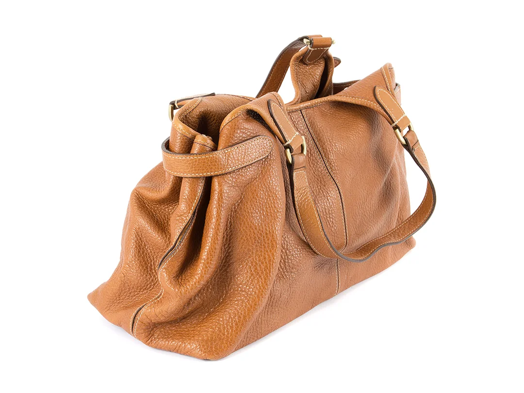 VÄSKA, MULBERRY, ljusbrunt läder, mässingsfärgade detaljer, 36x22x13cm, dustbag. — Accessoarer/Väskor — Kaplans