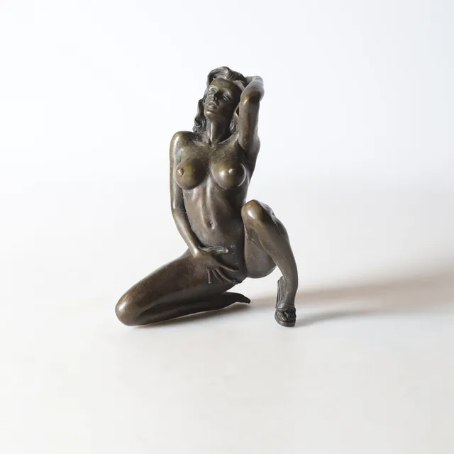 OIDENTIFIERAD KONSTNÄR. skulptur, patinerad metall, 1900-tal.