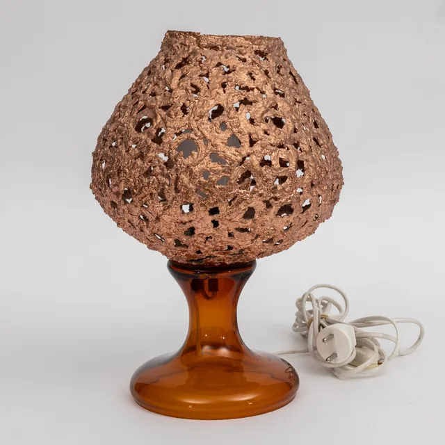 TUKIAINEN AIMO OSSI KALEVI, bordslampa, koppar, glas. 1970-tal.