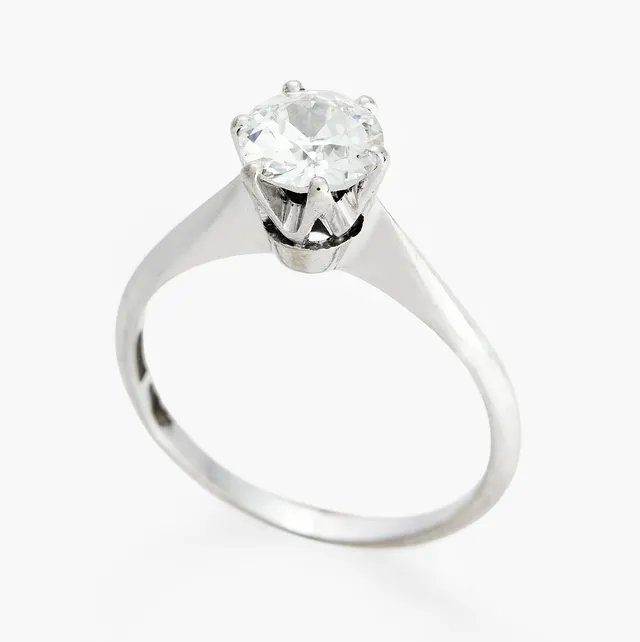 Ring med en diamant — Ring med en diamant