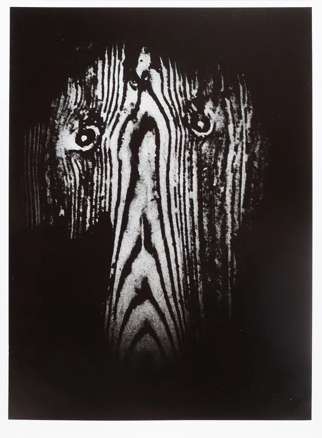 HANS HAMMARSKIÖLD. "Sorg", gelatin silver print, signerad.