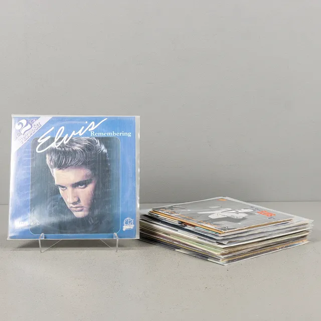 VINYLSKIVOR 22 stycken mestadels Elvis Presley.