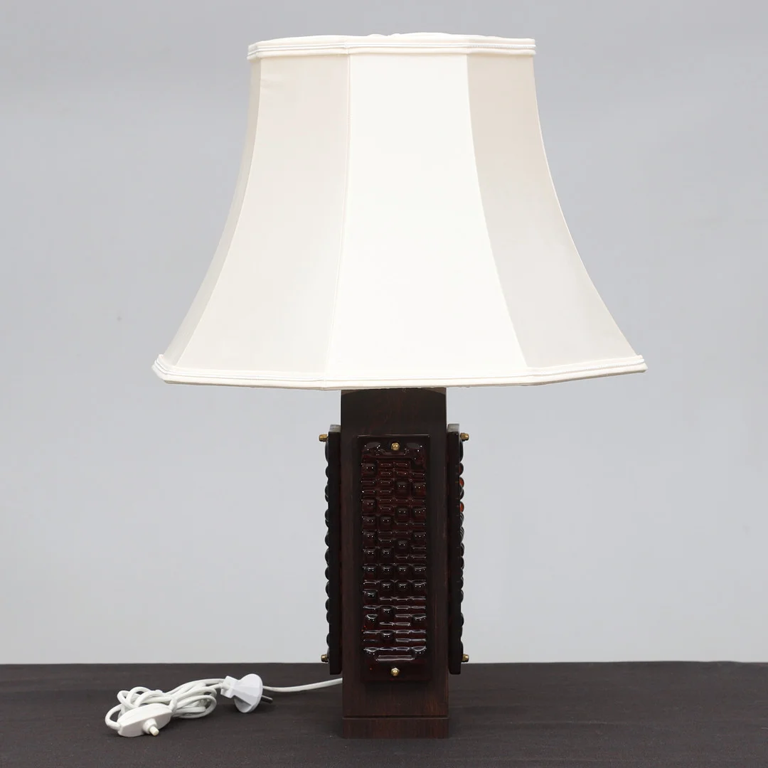 BORDSLAMPA, Ateljé Trä & Glas, Hovmantorp, 1960-/70-tal. — Table Lamps — Gomér & Andersson Norrköping