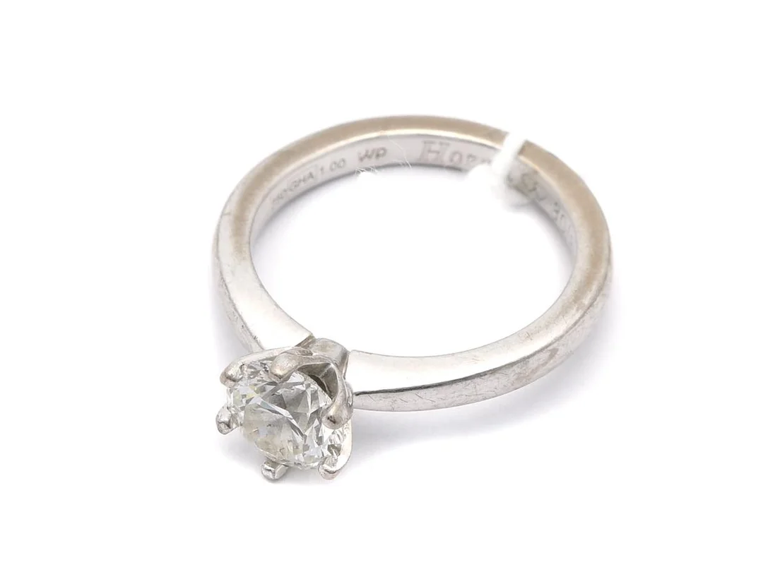 Enstensring 18K 4,4g Ø15¾ vitguld med briljantslipad diamant 1xca1,00ct (Wesselton/Piké), Stämplad GHA, graverad — Smycken/Enstensring — Kaplans