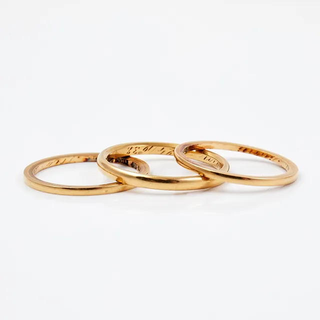 RINGAR, 3 st, 18 k guld.