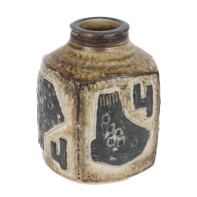 Jørgen Mogensen for Royal Copenhagen: Four-sided stoneware vase modeled in light relief, decorated with Sung glaze.